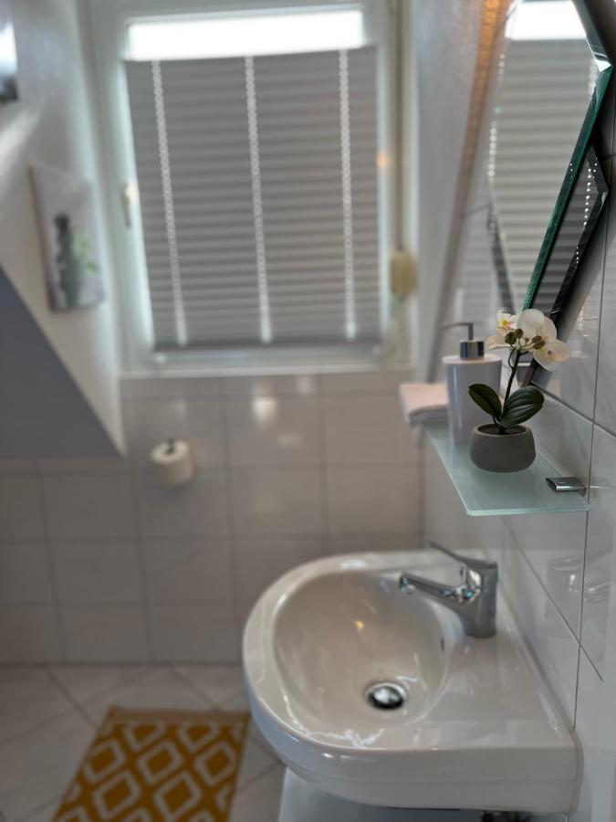 Rose No. 6 Dg, Klimatisiert Apartamento Friedrichshafen Exterior foto